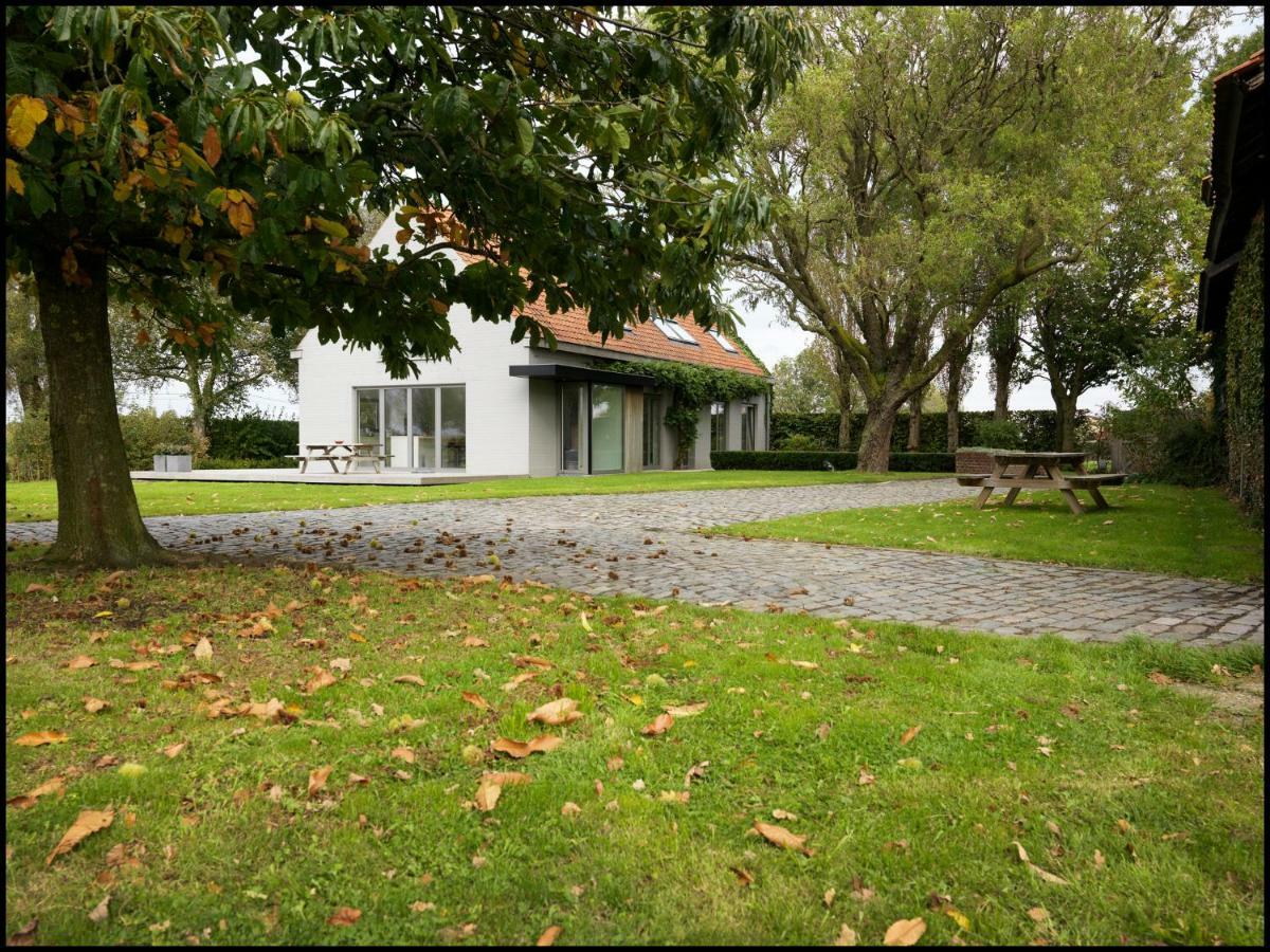Rooseboom22 Bed & Breakfast Aartrijke Bagian luar foto