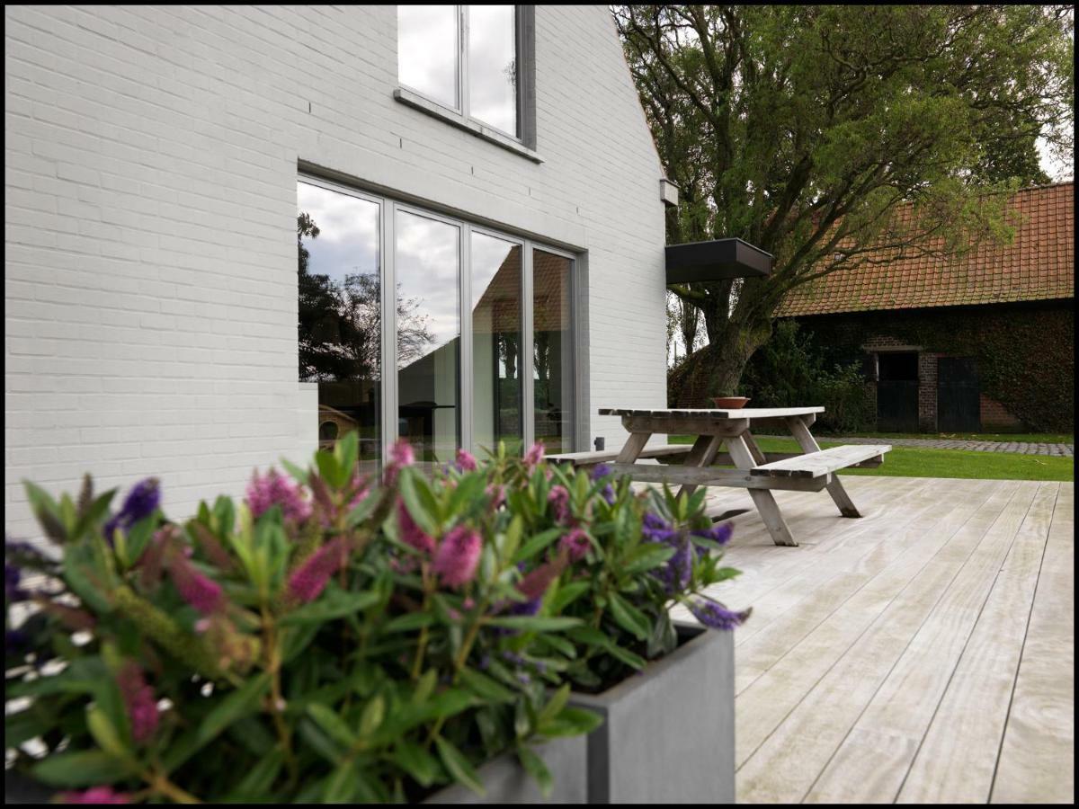 Rooseboom22 Bed & Breakfast Aartrijke Bagian luar foto