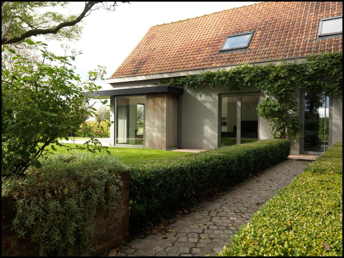 Rooseboom22 Bed & Breakfast Aartrijke Bagian luar foto