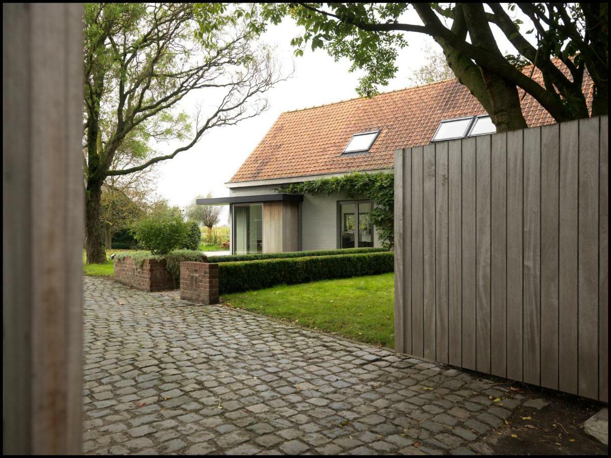Rooseboom22 Bed & Breakfast Aartrijke Bagian luar foto